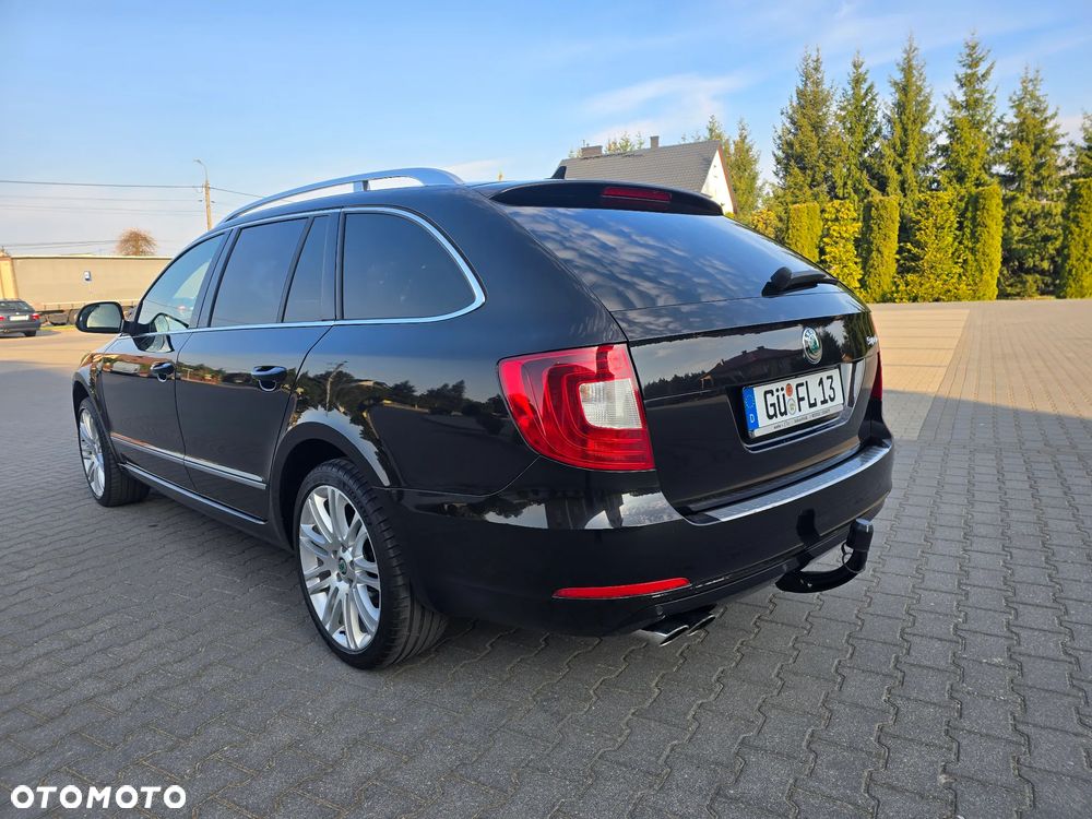 Skoda Superb 2.0 TDI 4x4 Exclusive - 6