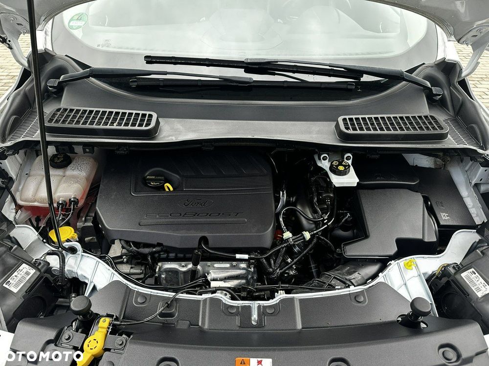 Ford Kuga 1.5 EcoBoost 2x4 SYNC - 28