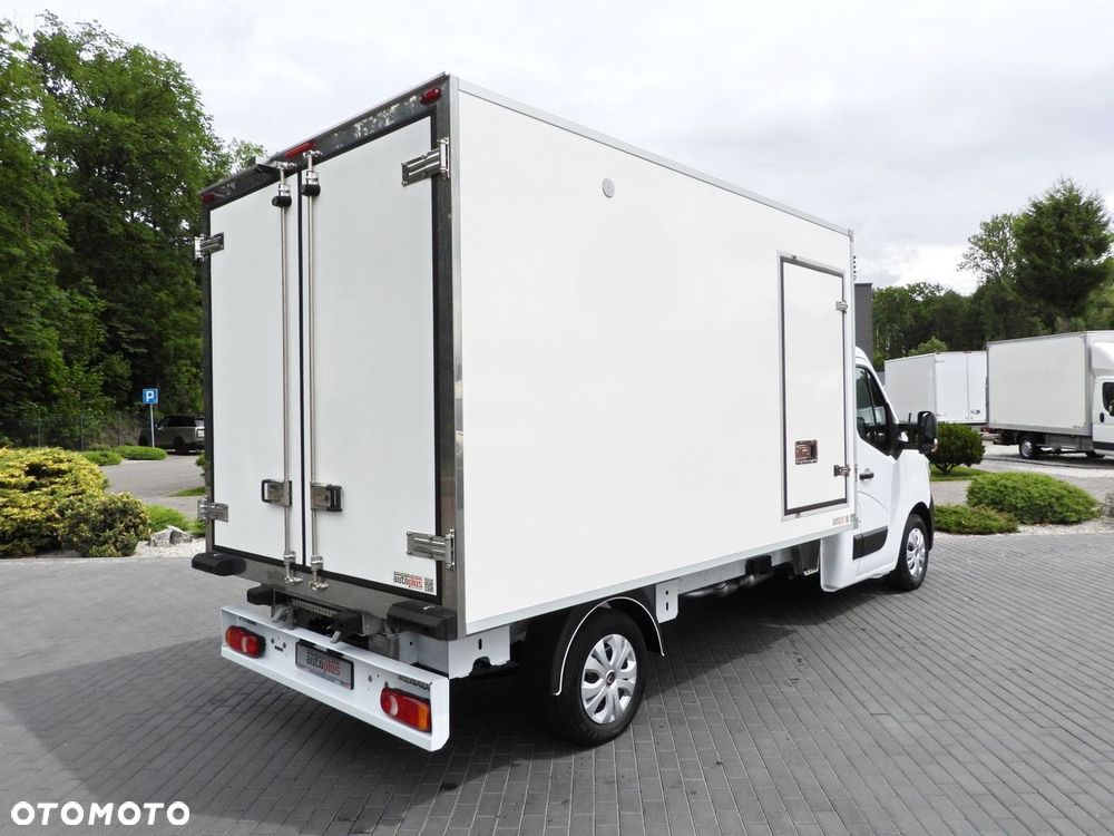 Renault MASTER CHŁODNIA KONTENER -10*C FUNKCJA GRZANIA ZASILANIE 230V TEMPOMAT LEDY KLIMATYZACJA  165KM - 4