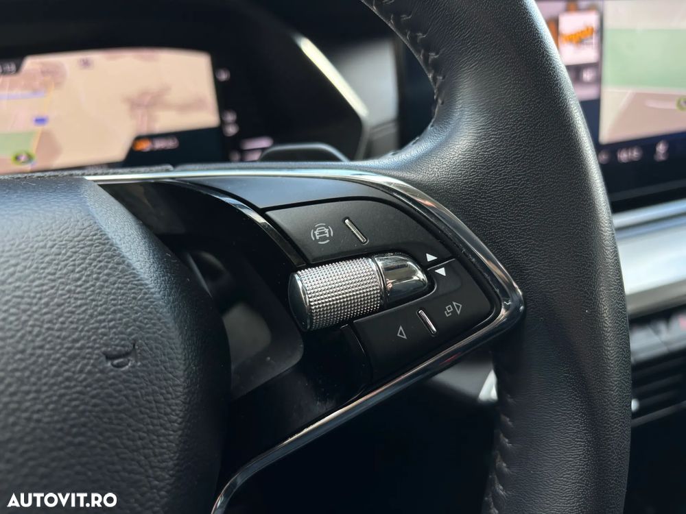 Skoda Octavia 2.0 TDI DSG Ambition - 26