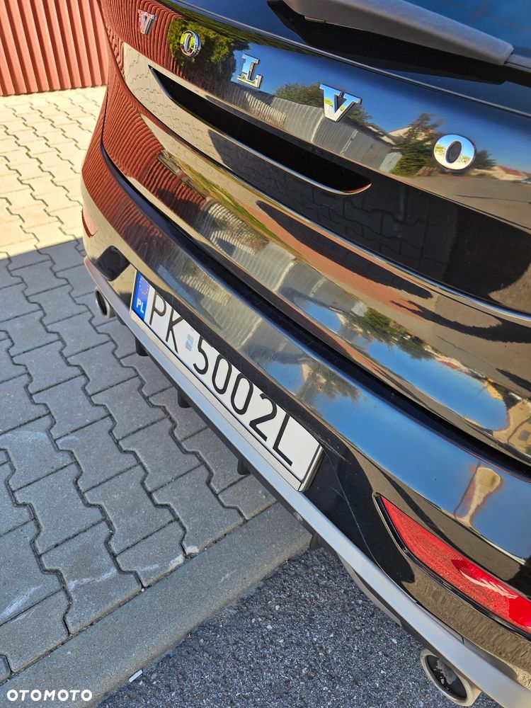 Volvo V40 D2 Drive-E R-Design Momentum - 19