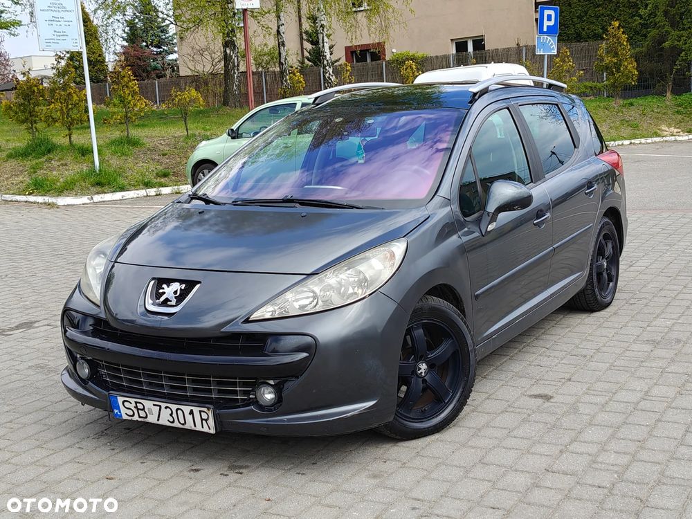 Peugeot 207 110 HDi FAP (Blue Lion) Sport - 1