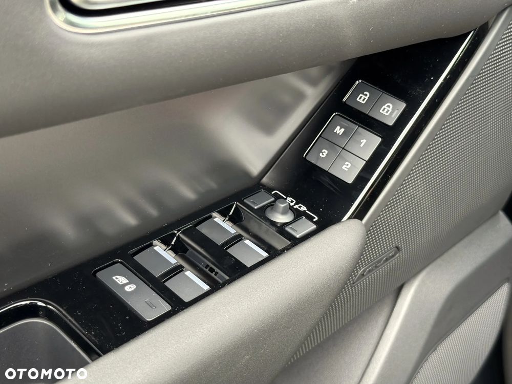 Land Rover Range Rover Velar D200 S - 18