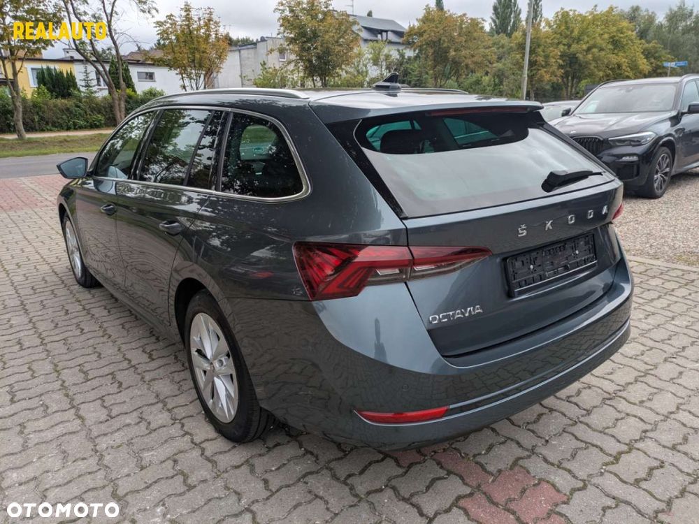 Skoda Octavia - 7