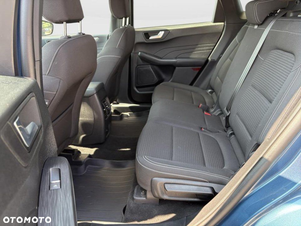 Ford Kuga - 6