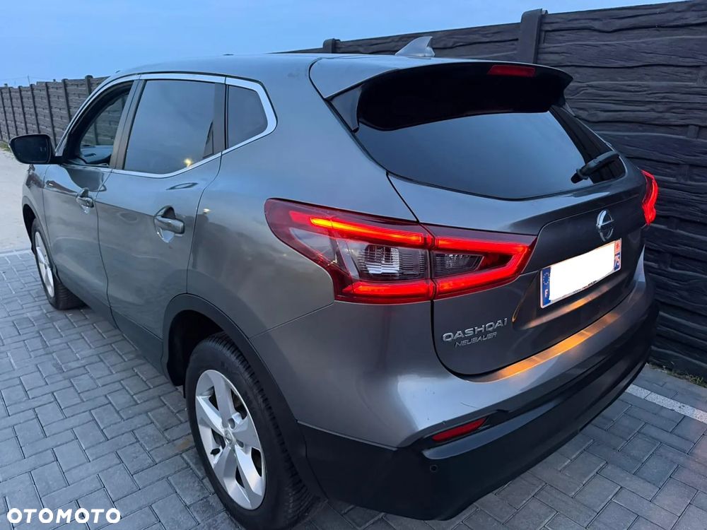 Nissan Qashqai 1.6 DCi Xtronic N-Connecta - 18
