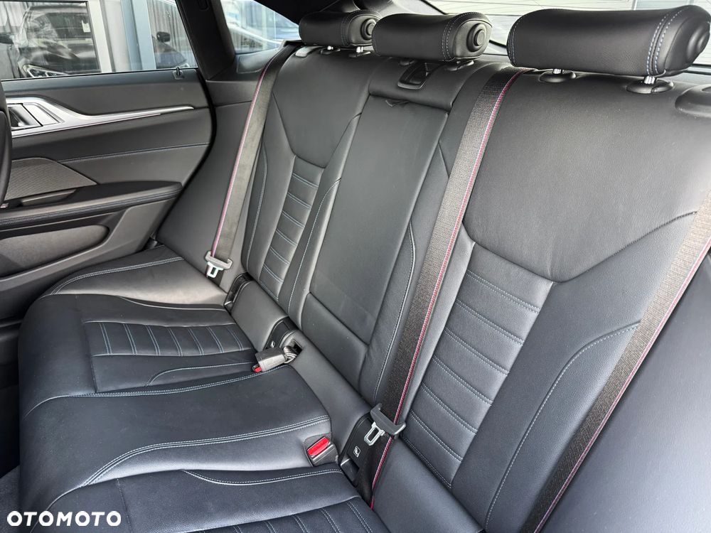 BMW Seria 4 420d xDrive M Sport - 29