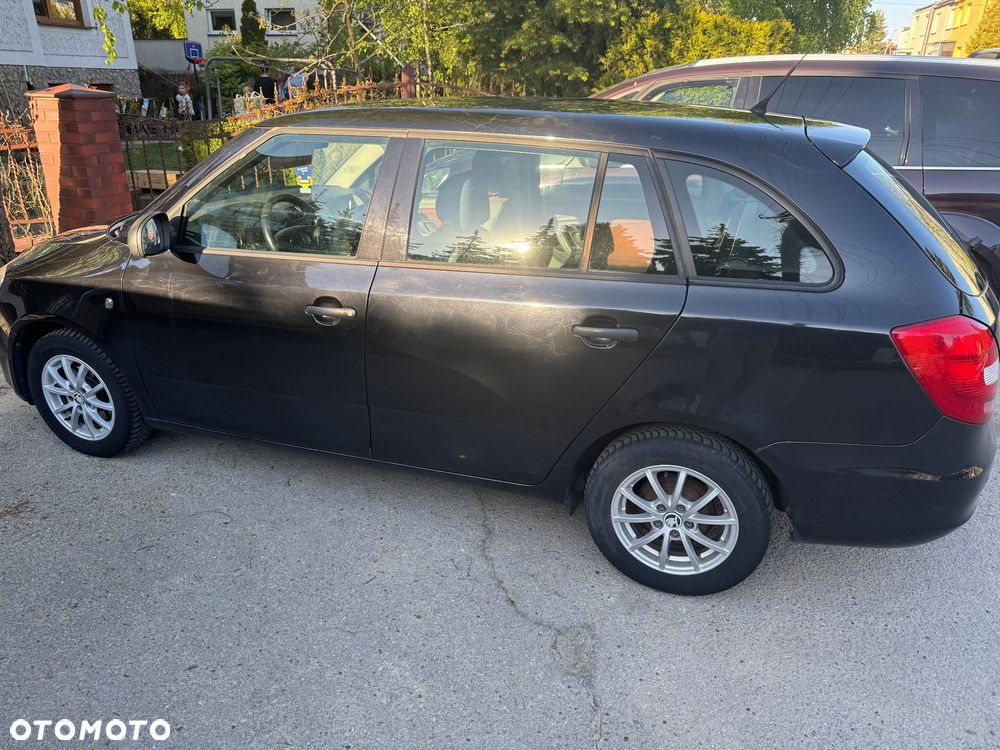 Skoda Fabia 1.4 16V Joy - 3