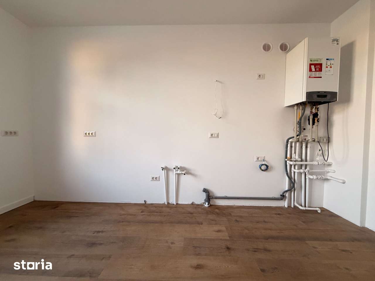 DUPLEX | ETAJ 1 + MANSARDA | LOC DE PARCARE | OPORTUNITATE — fotografia 3