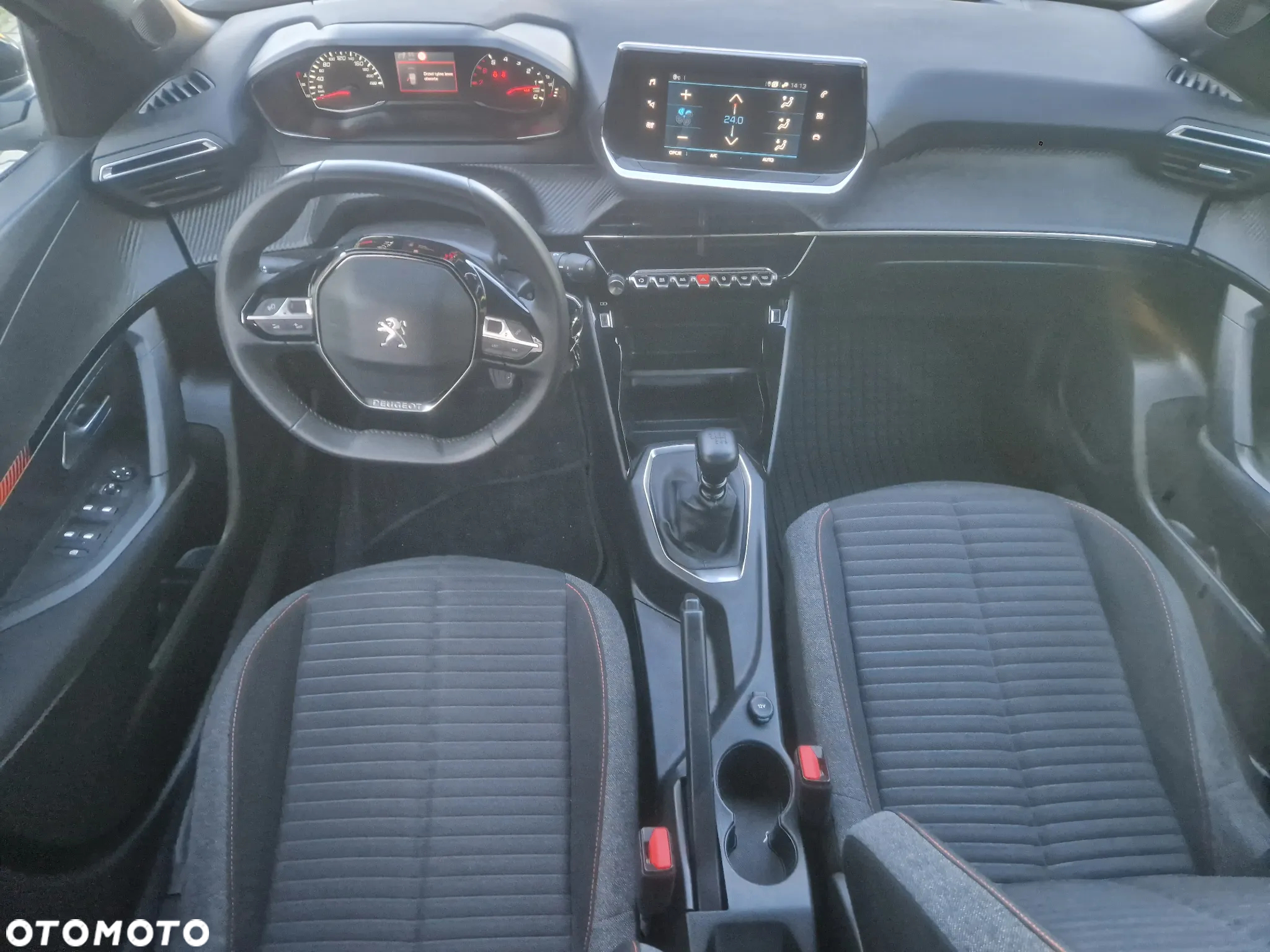 Peugeot 2008 PureTech 100 Allure - 11