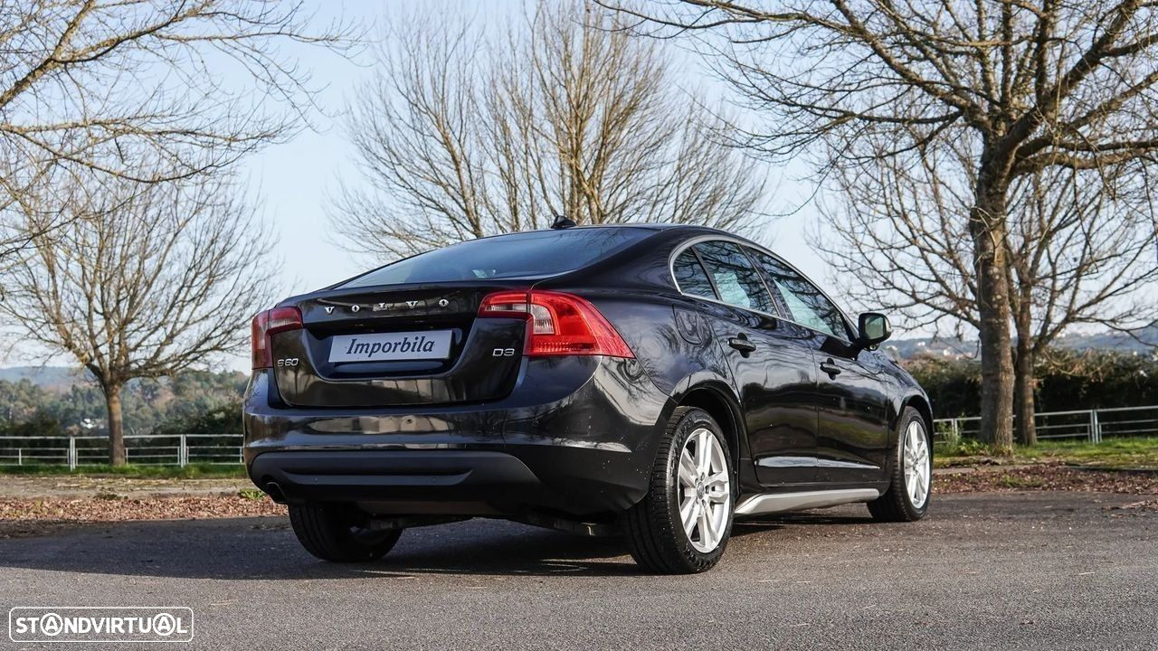 Volvo S60 2.0 D3 Momentum Start/Stop - 19