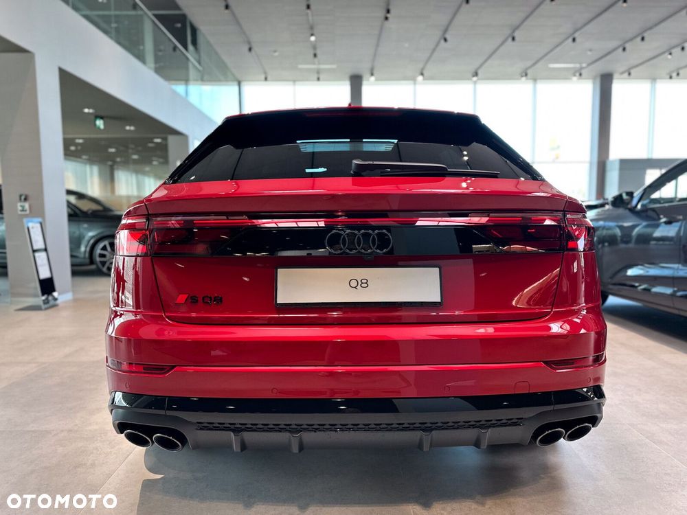 Audi SQ8 - 10