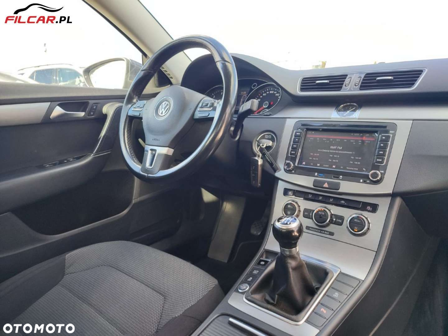 Volkswagen Passat - 7