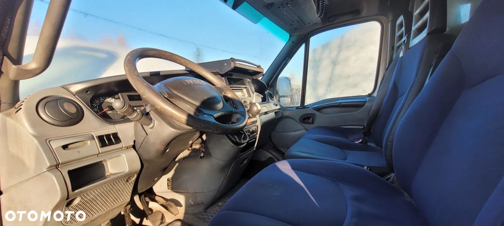 Iveco DAILY 65C15 - 11