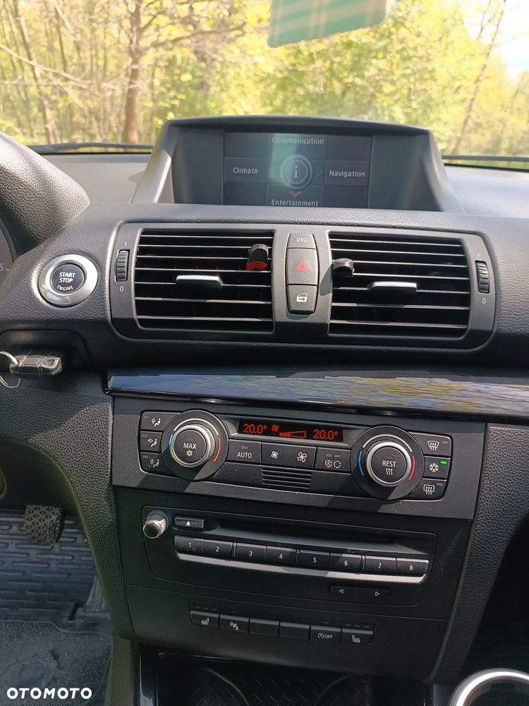 BMW Seria 1 118d DPF - 21