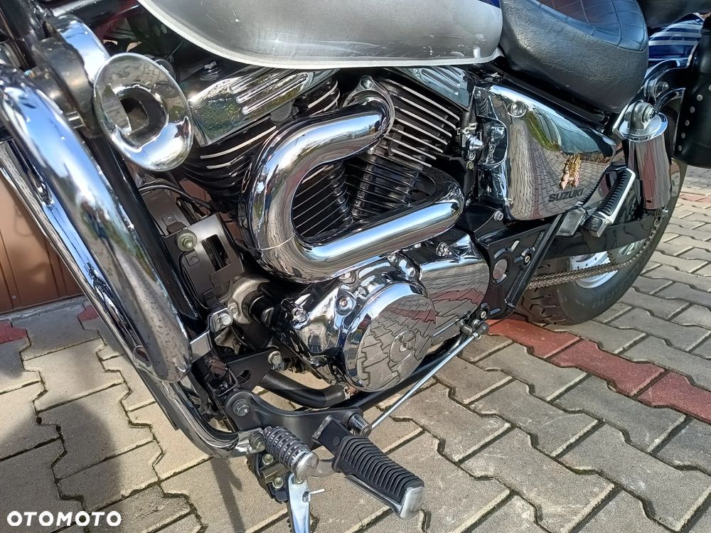 Suzuki Marauder - 21