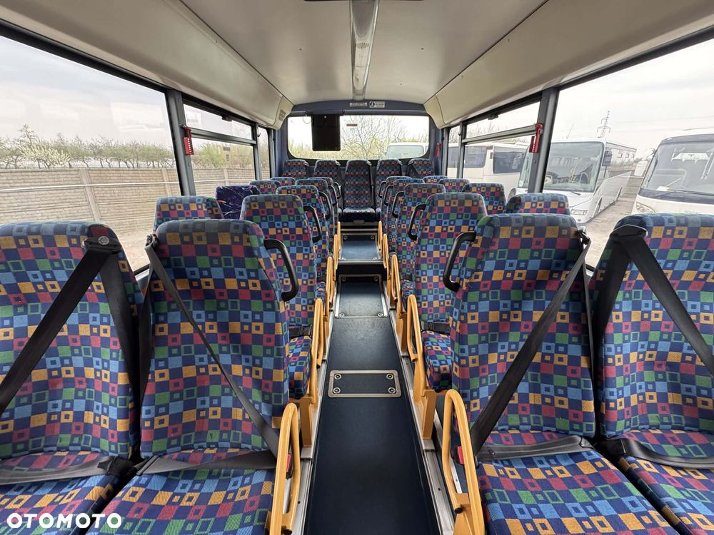 Irisbus Recreo - 15