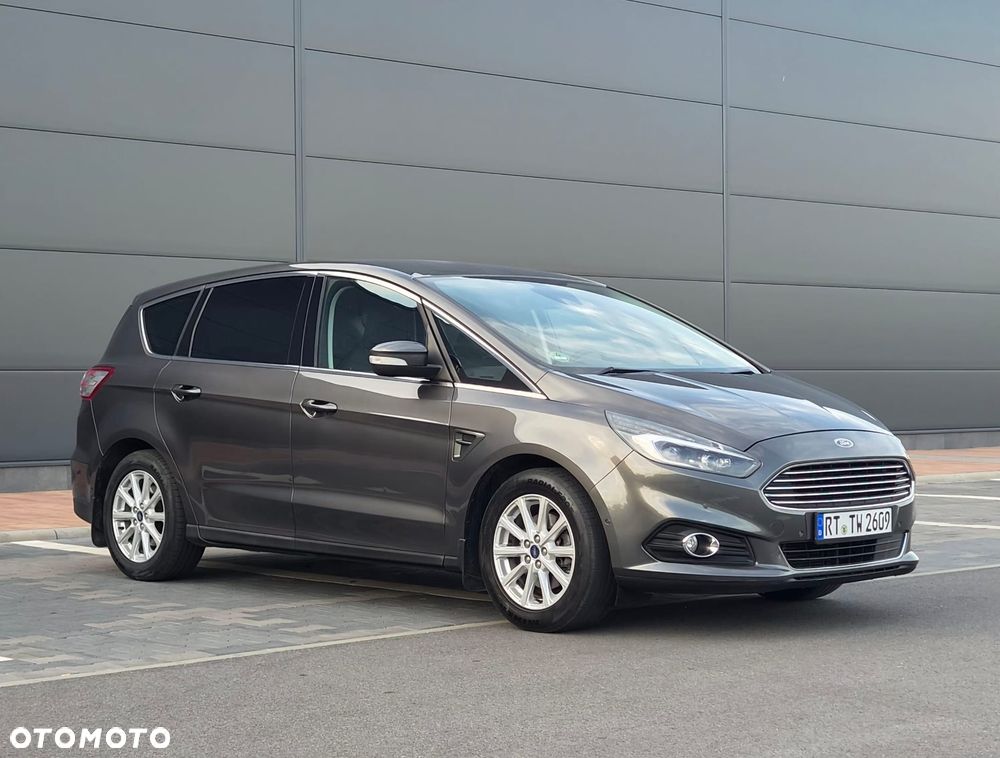 Ford S-Max 2.0 TDCi Titanium - 1