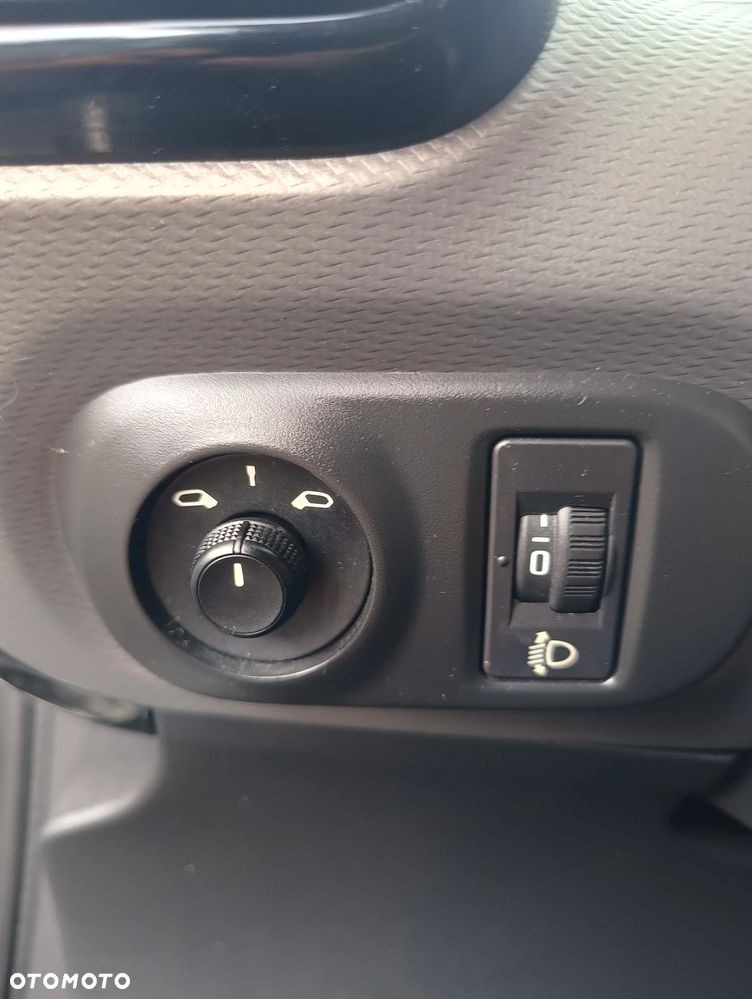 Citroën C4 Cactus BlueHDi 120 Stop&Start EAT6 Shine - 12