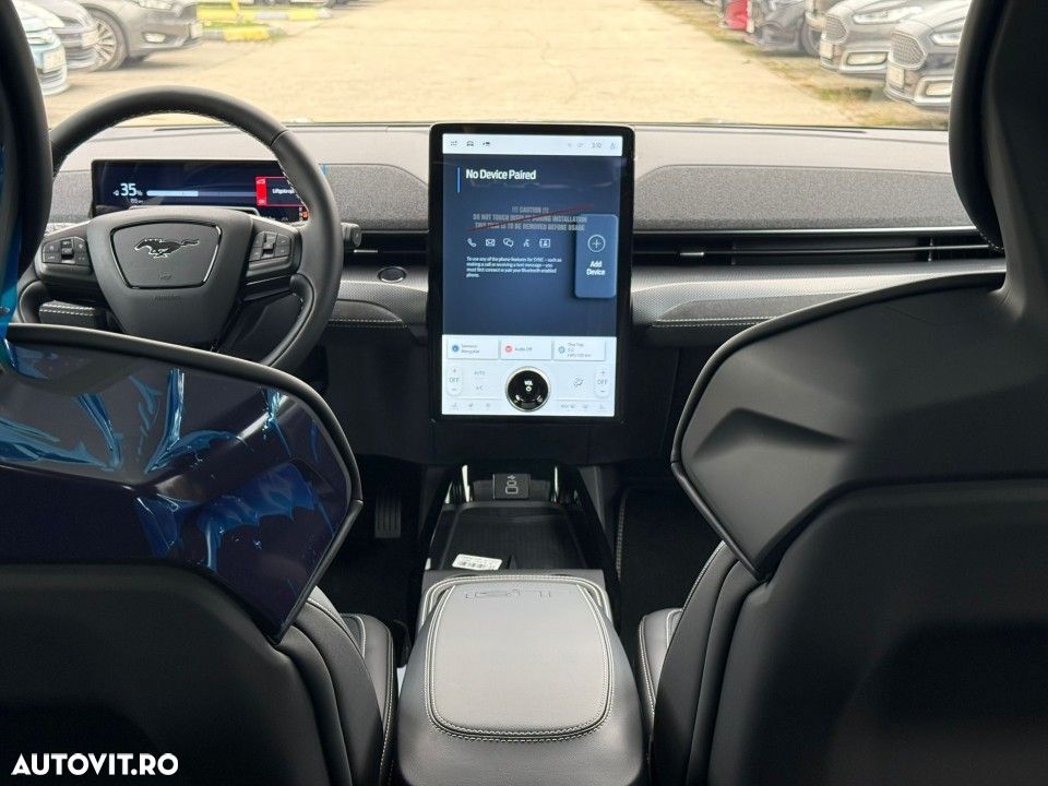 Ford Mustang Mach-E - 21