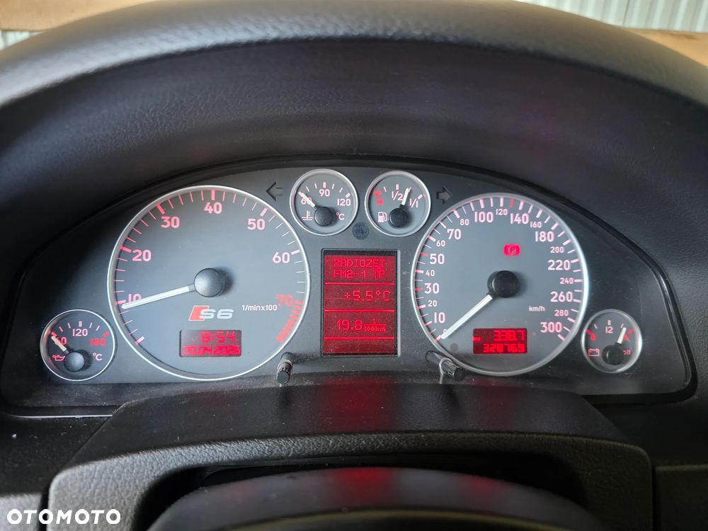 Audi S6 Avant 4.2 Quattro - 15