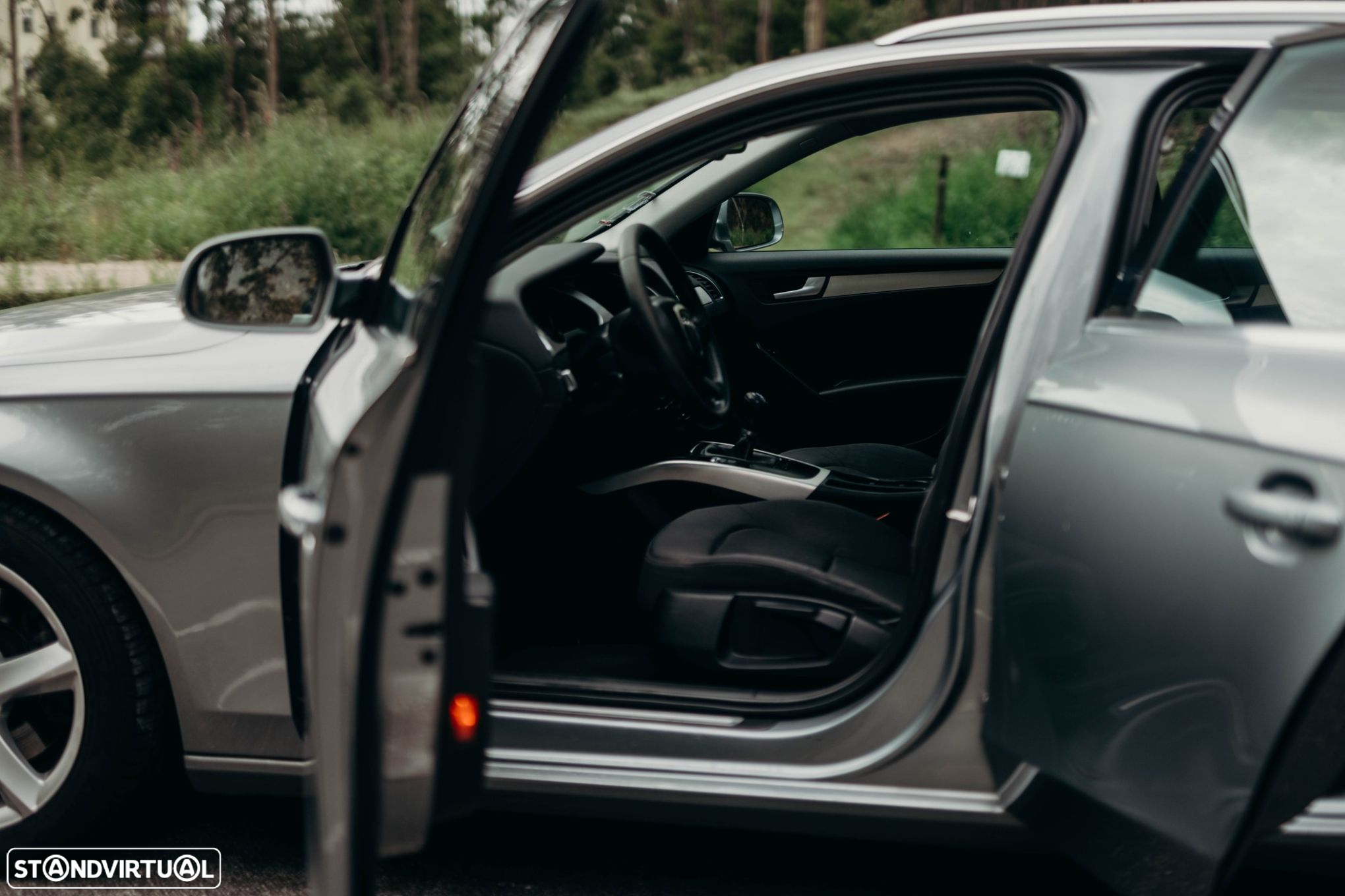 Audi A4 Avant 2.0 TDI Advance - 25