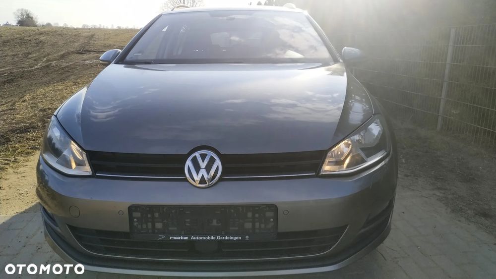 Volkswagen Golf 1.6 TDI BlueMotion Comfortline - 2