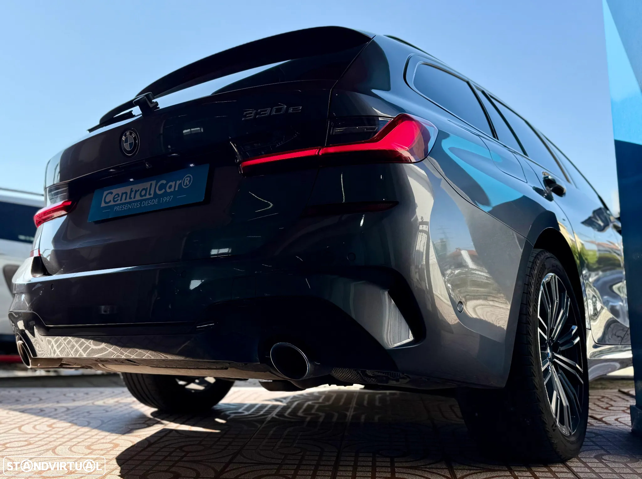 BMW 330 e Touring Pack M Auto - 12