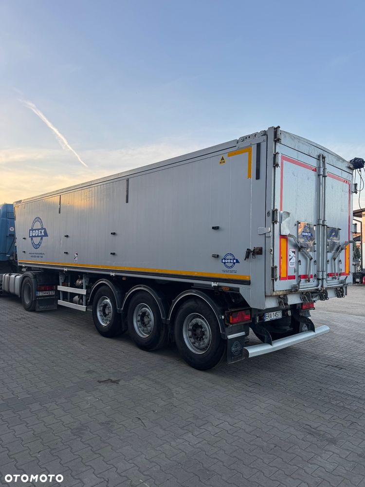 Bodex 2022 42m3 Naczepa Wywrotka - 3