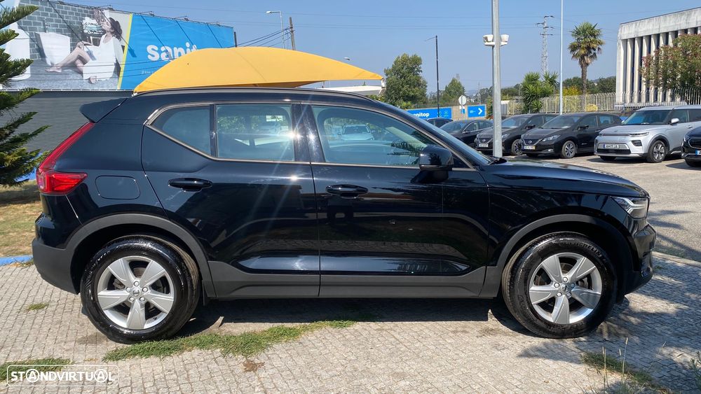 Volvo XC 40 1.5 T2 Momentum Plus - 5