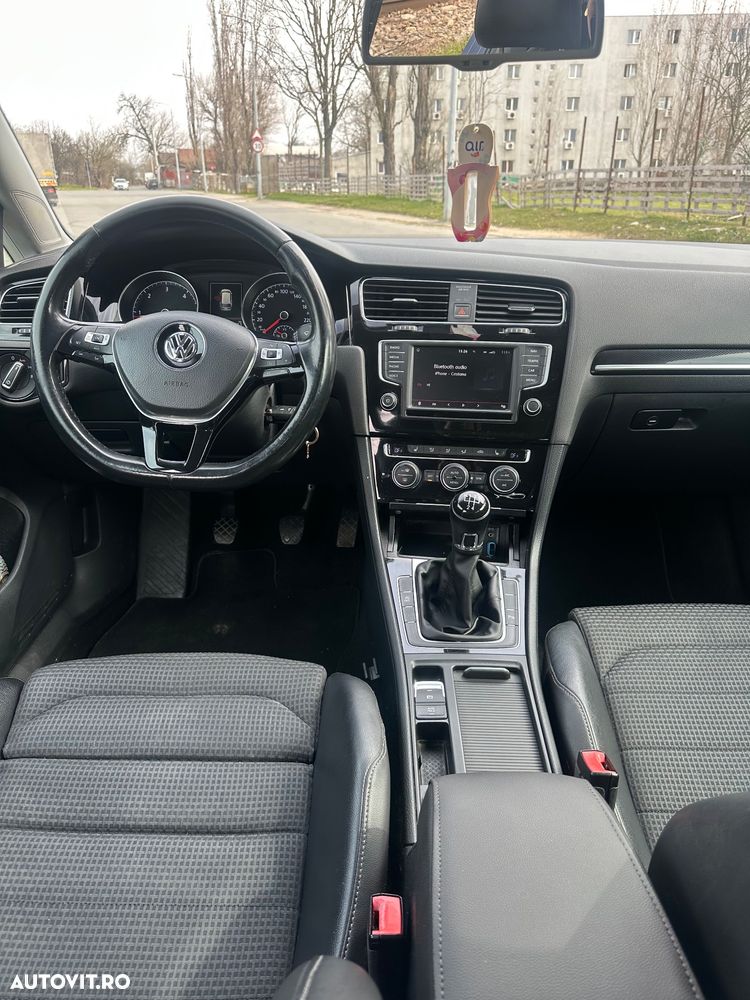 Volkswagen Golf 1.6 TDI 4Motion BlueMotion Technology Comfortline - 4