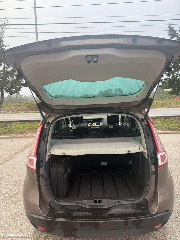 Renault Scénic 1.5 dCi Dynamique S - 19