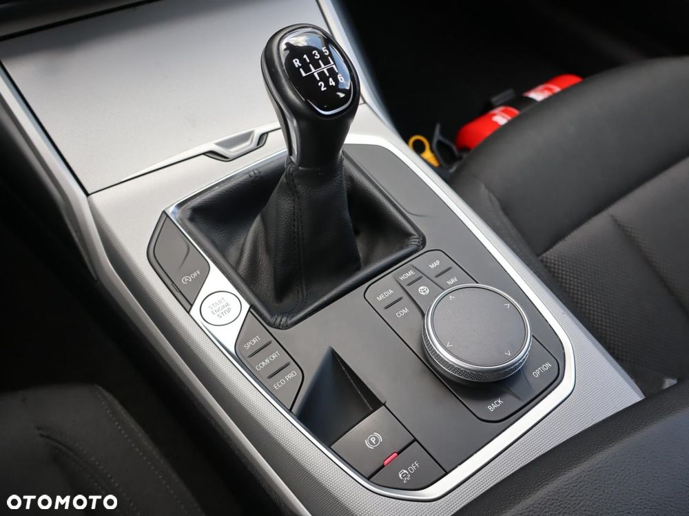 BMW Seria 3 - 14