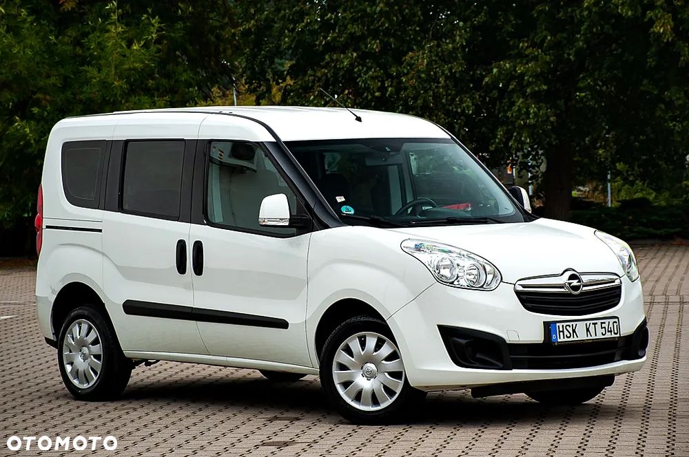 Opel Combo Tour 1.4 Cosmo - 14