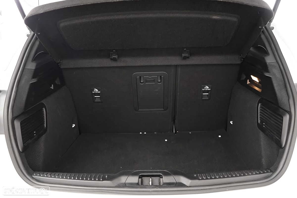 Ford Focus 1.0 EcoBoost MHEV ST-Line - 23