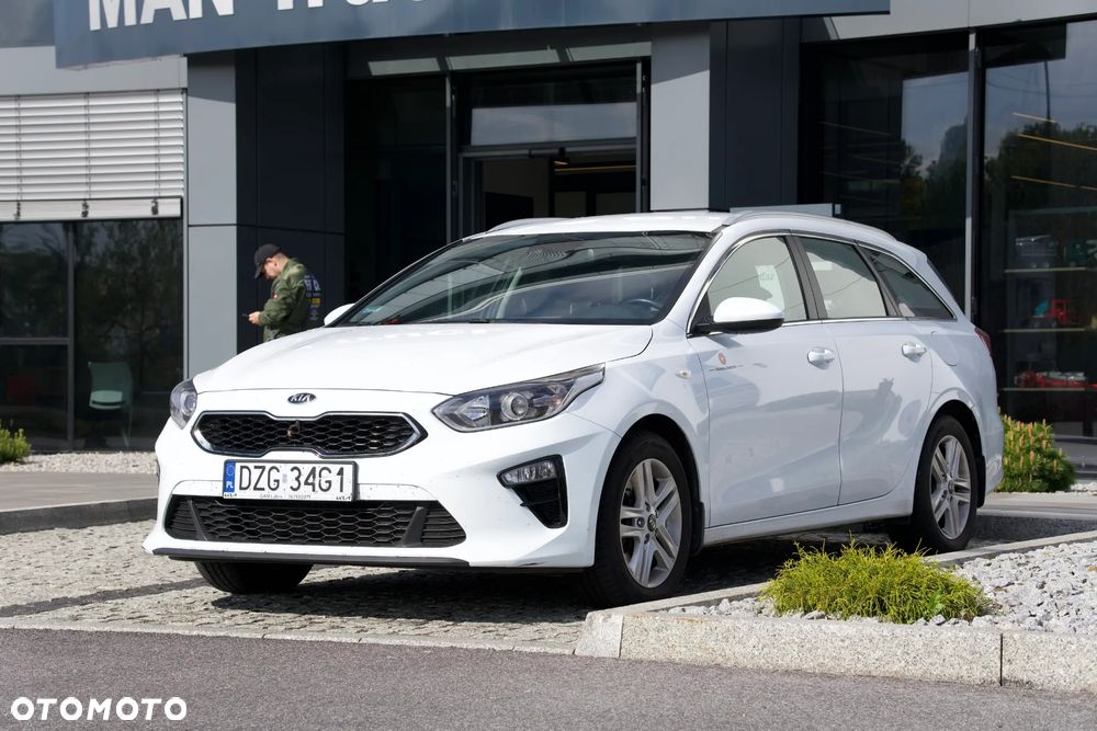 Kia Ceed - 5