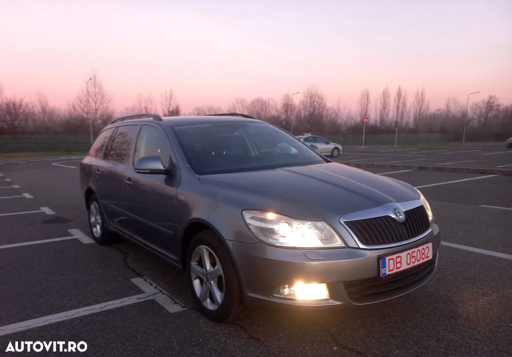Skoda Octavia Combi 1.4 TSI FAMILY - 1