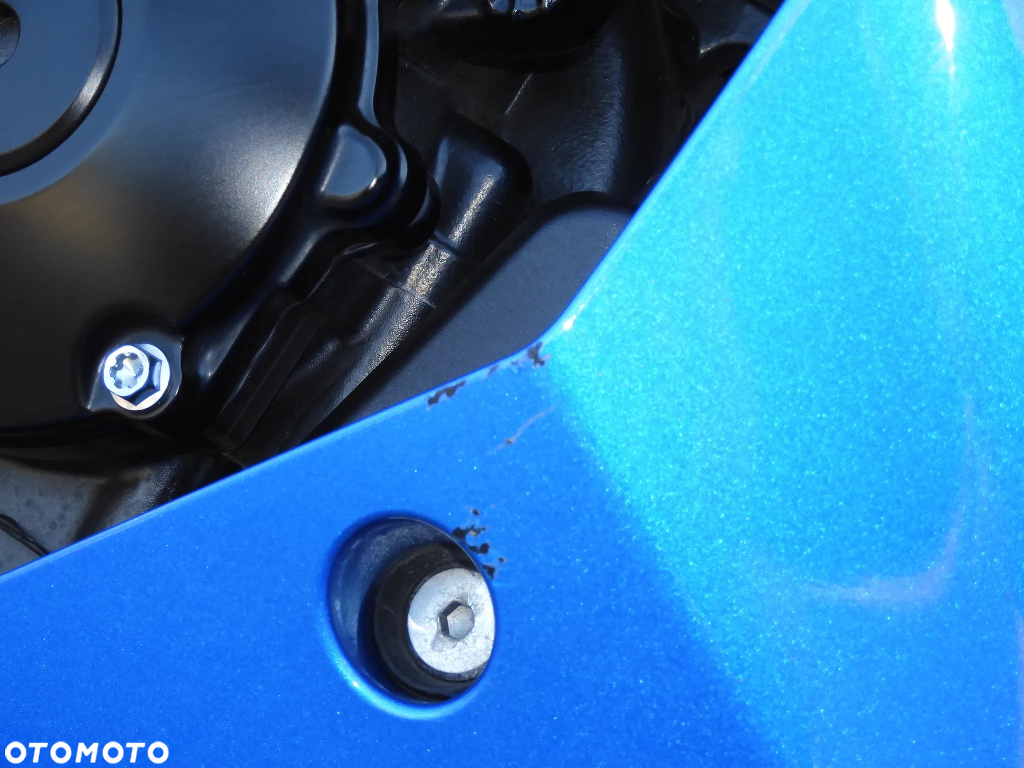 Suzuki GSX 1000 - 6