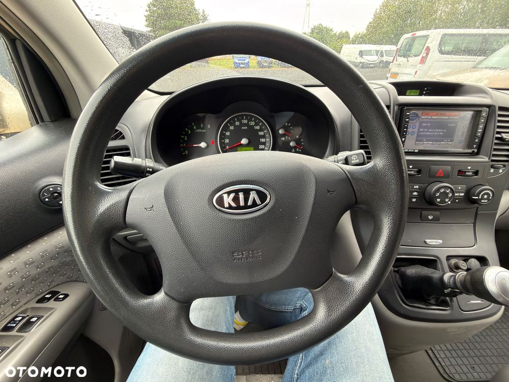Kia Carnival 2.9 CRDi Voyage - 14