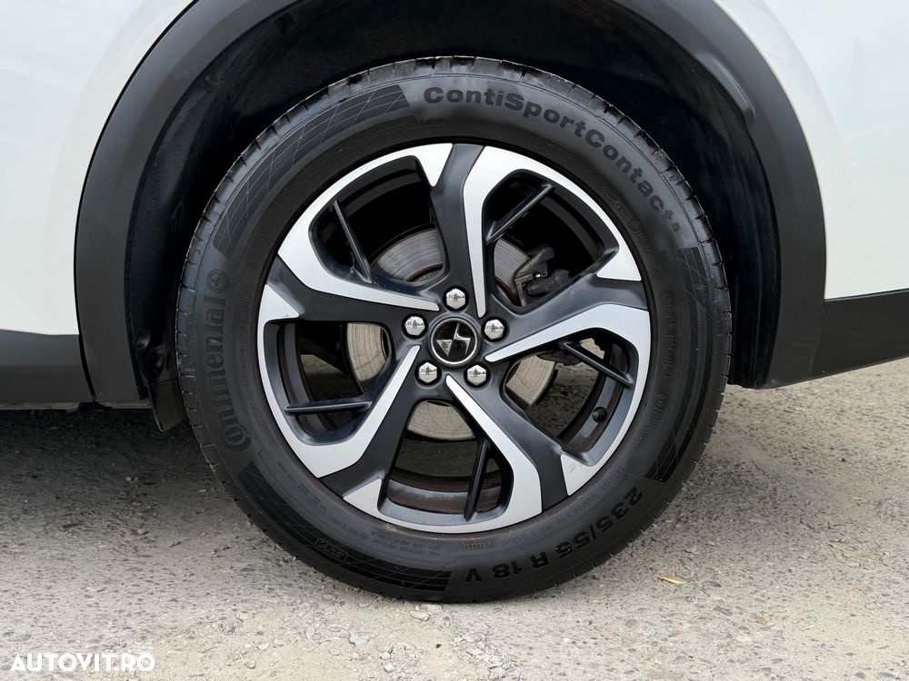 DS Automobiles DS 7 Crossback - 32