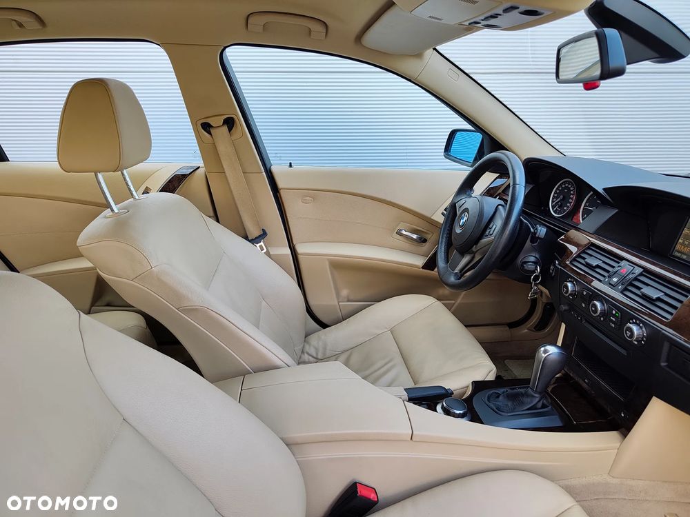 BMW Seria 5 - 38
