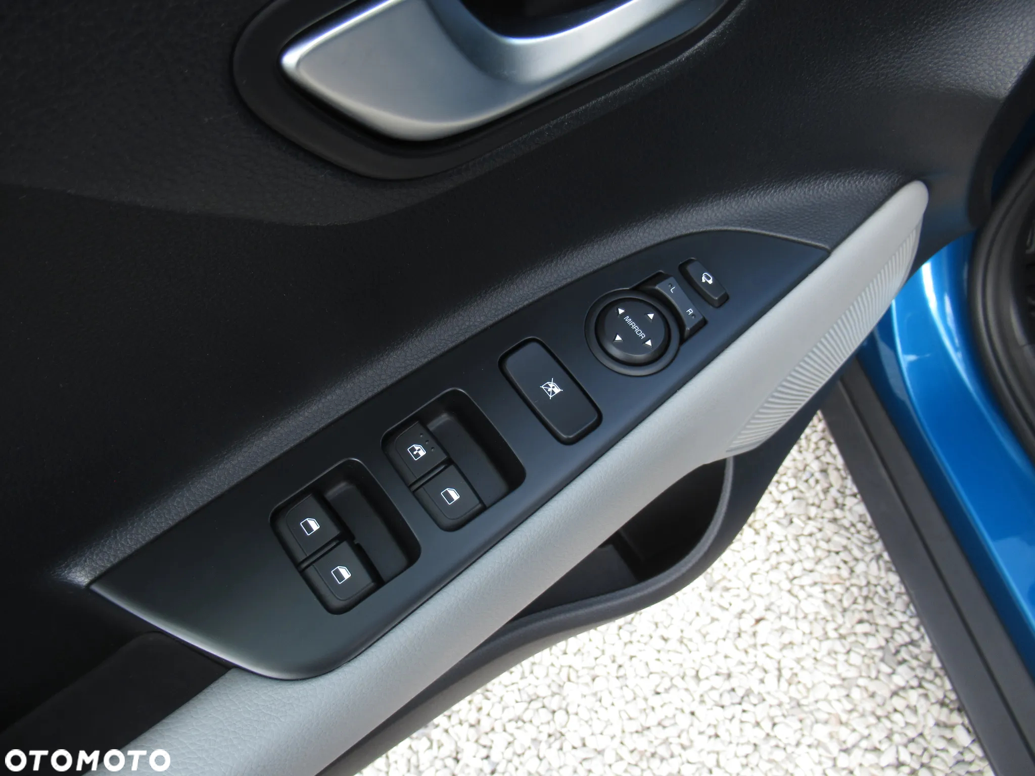 Kia Stonic 1.2 L Business Line - 35