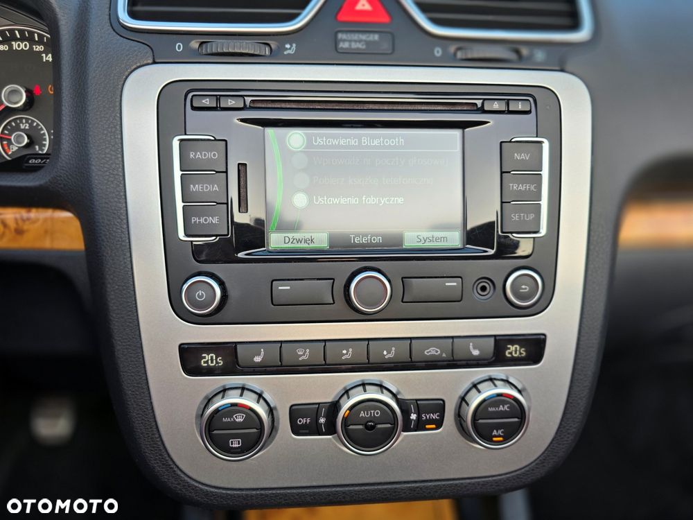 Volkswagen Eos - 28