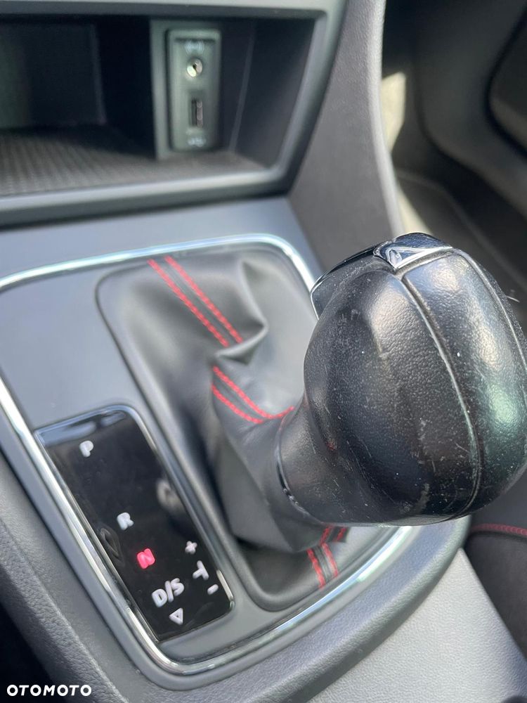 Seat Leon 2.0 TDI DPF DSG FR - 24