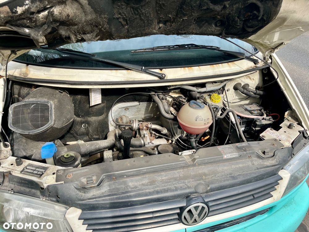 Volkswagen Transporter - 30