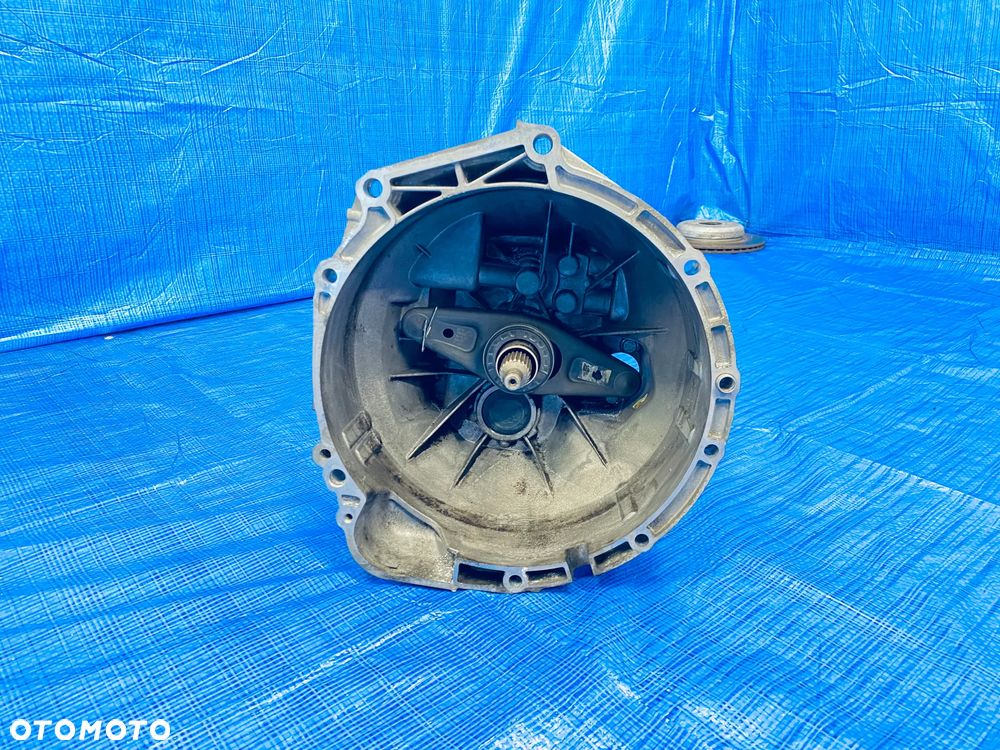 SKRZYNIA BIEGÓW MANUALNA 6-BIEGÓW BMW E60 E61 E81 E87 E90 E91 2.0D N47 ; 7533818 ; 2300-7533818 GWARANCJA 164TYŚ - 6
