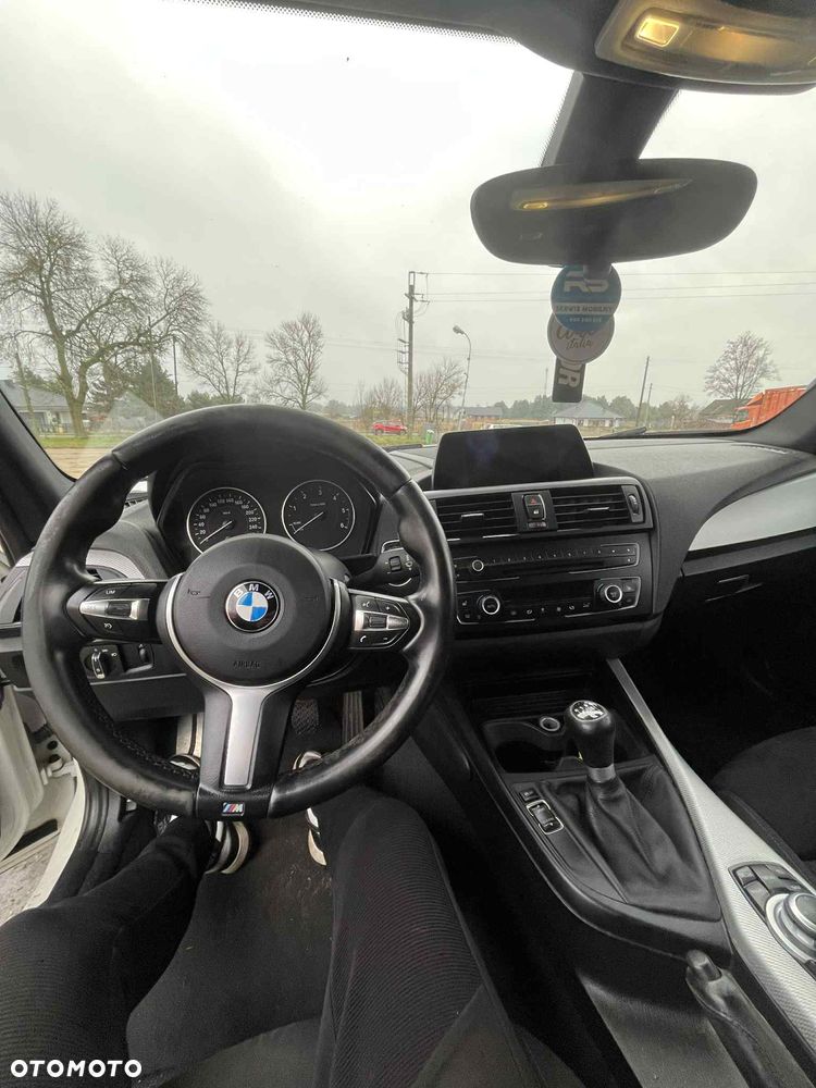 BMW Seria 1 116d - 13