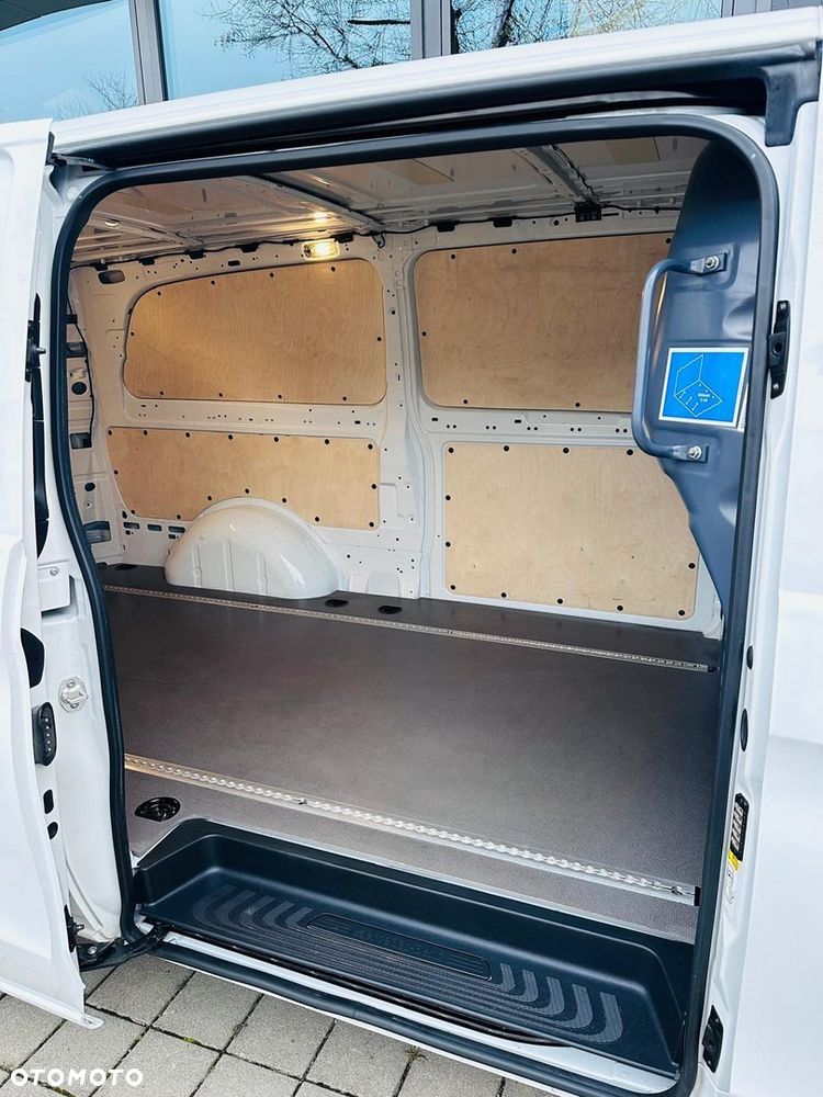 Mercedes-Benz Vito - 9