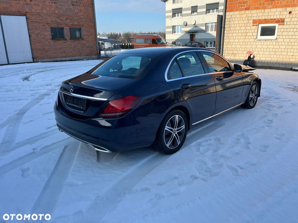 Mercedes-Benz Klasa C - 2