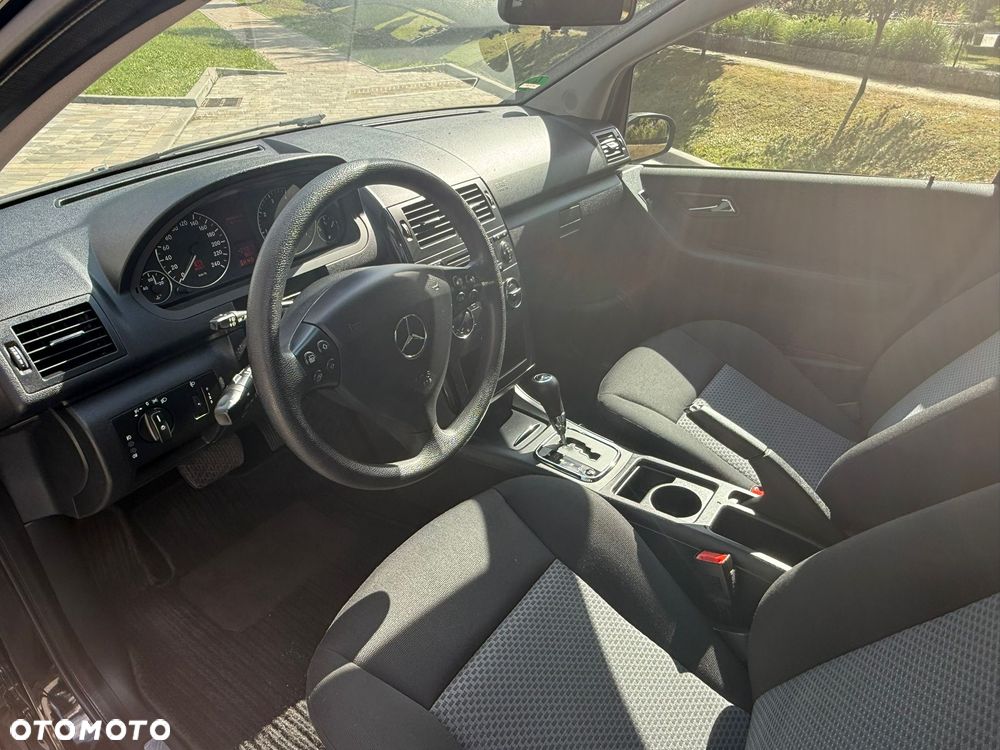 Mercedes-Benz Klasa A 150 Autotronic Classic - 13